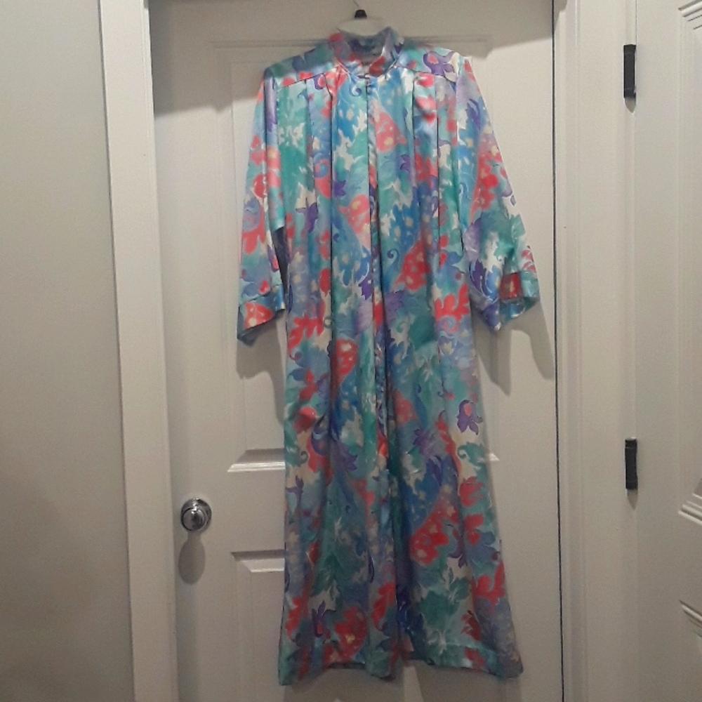 Vintage Brownstone Studio house gown
